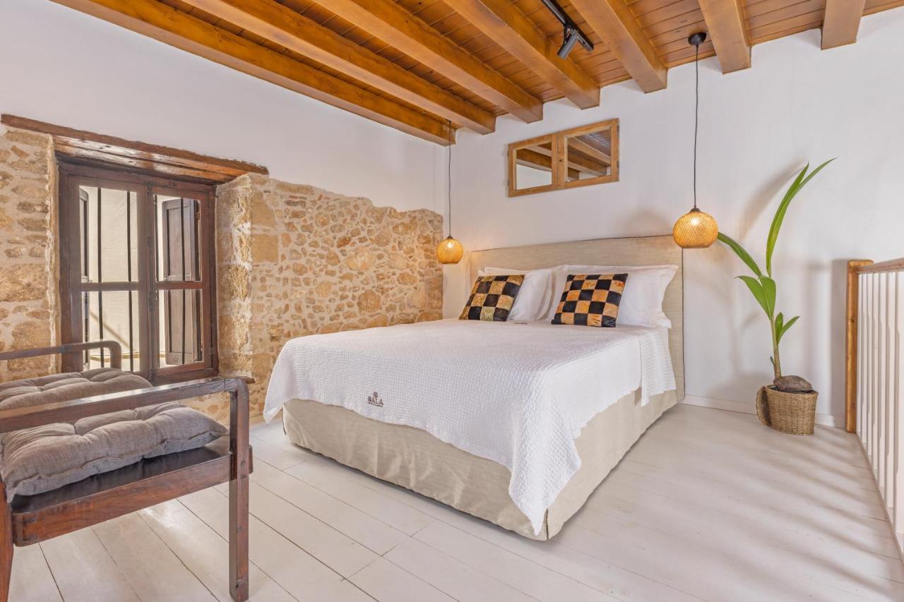 Sala Historical Luxury Apartment Rhodes City