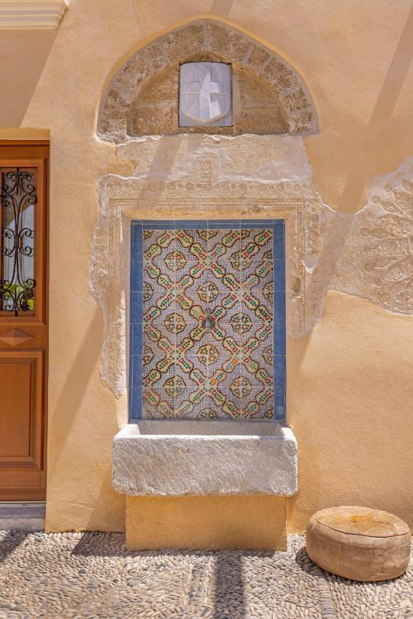 Sala Historical Luxury Apartment Rhodes City