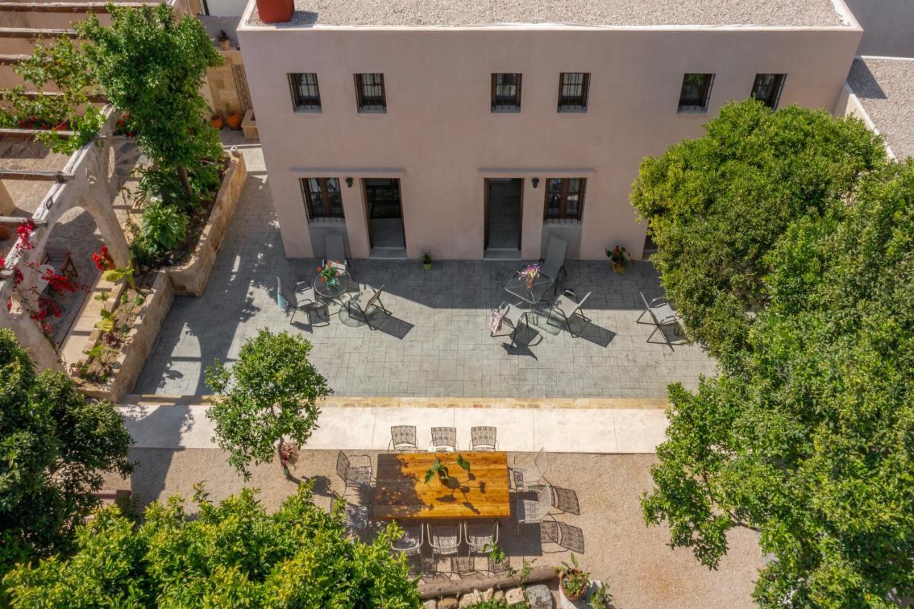 Sala Historical Luxury Apartment Rhodes City