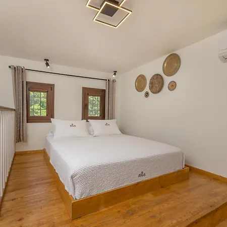 Sala Historical Luxury Suites Rhodes City Dış mekan fotoğraf