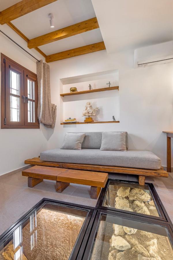 Sala Historical Luxury * Rhodes City
