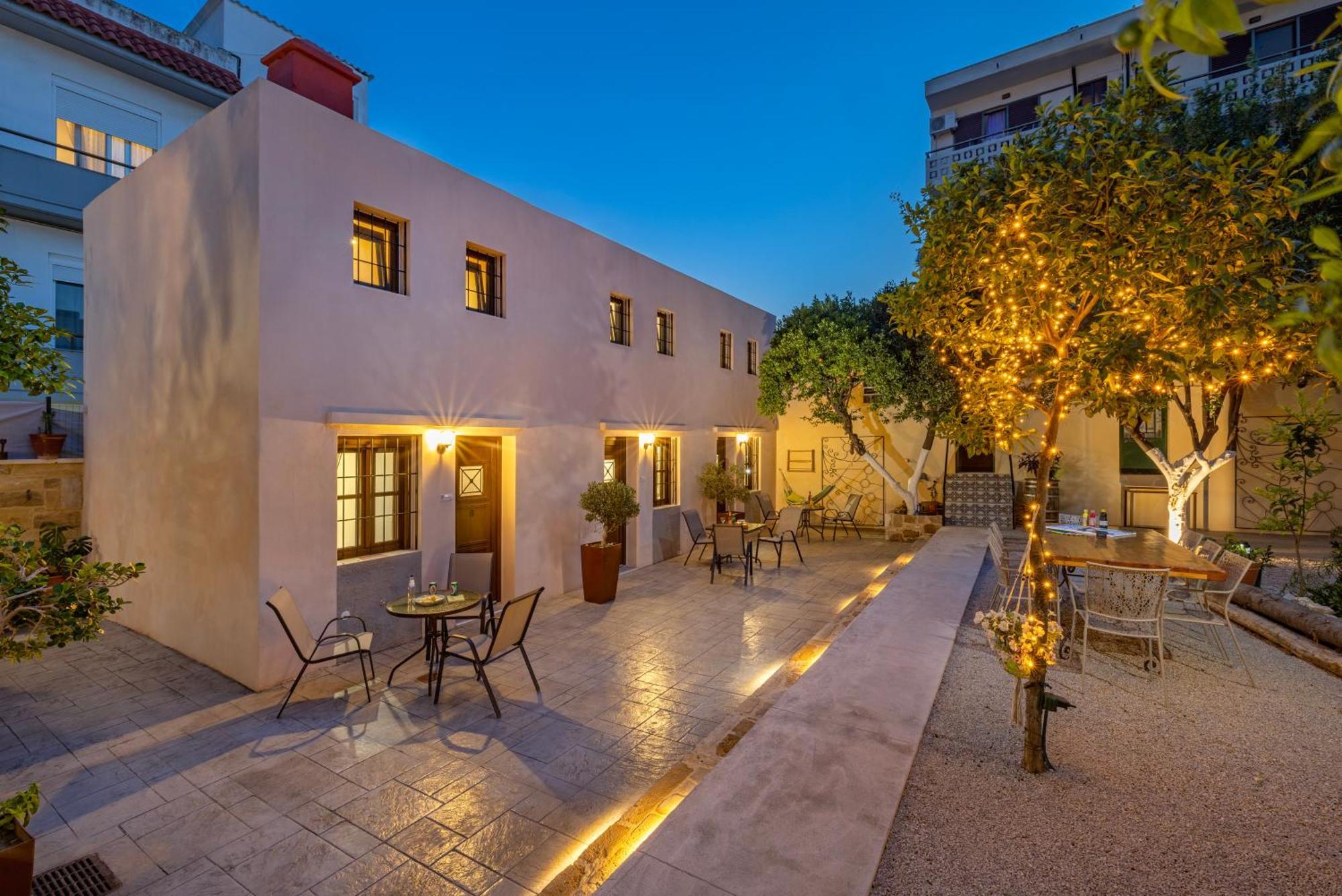 Sala Historical Luxury Apartment Rhodes City