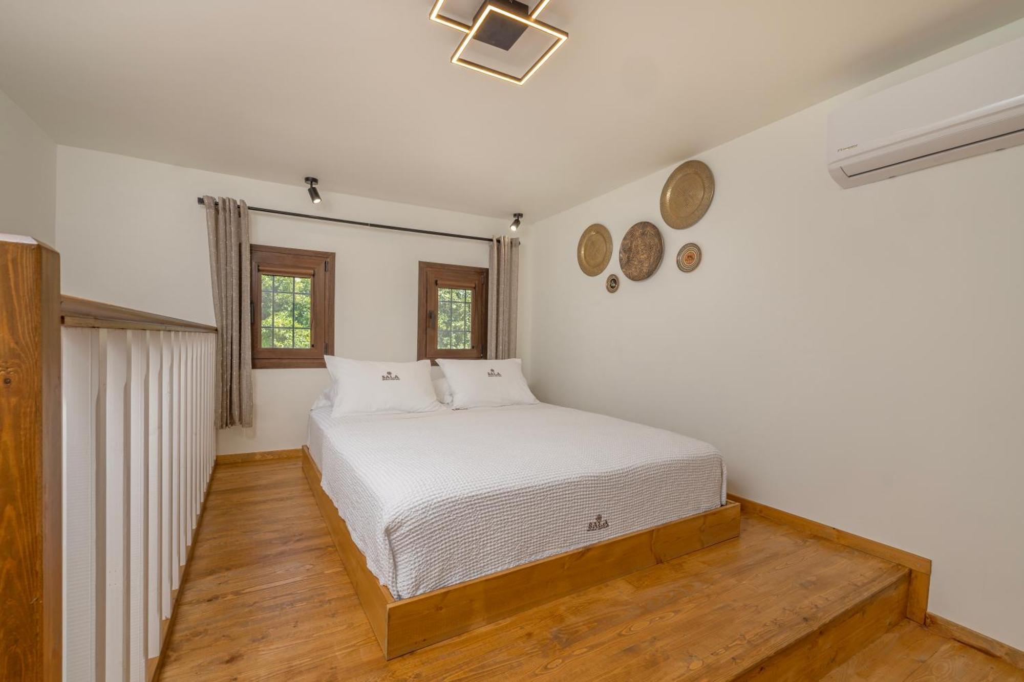 Apartment Sala Historical Luxury